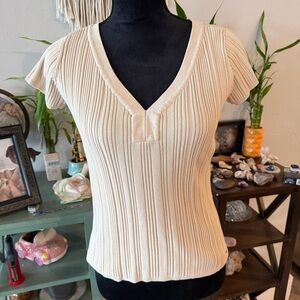 Retro Tommy Hilfiger Cream Ribbed V-Neck Short Sleeve Top